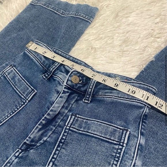 Faherty Stretch Terry Patch Pocket Jean in Riverton Wash Size 24 - Picture 4 of 4